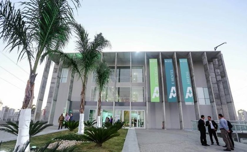 Ser Educacional vai à Justiça após Laureate aceitar proposta da Ânima
