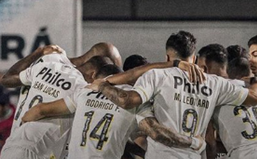 Furch entra no fim e dá importante vitória ao Santos em jogo ruim na casa do Goiás
