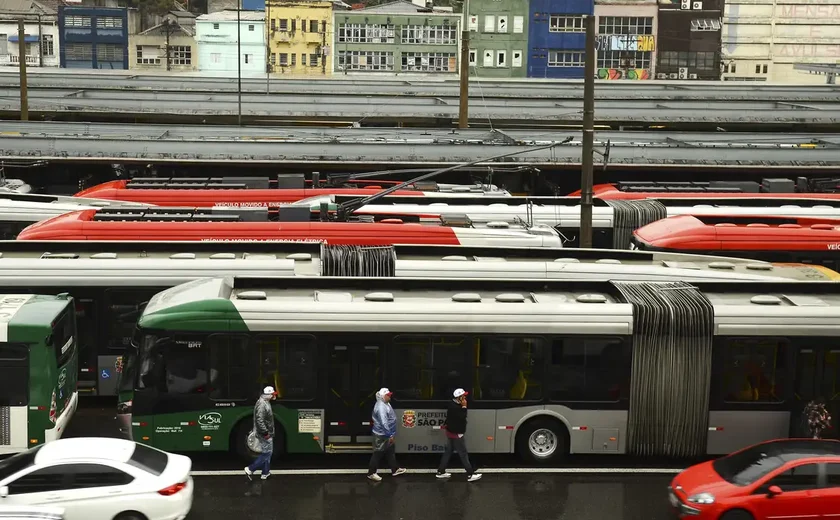 Greve de ônibus em SP: SPUrbanuss apresentou nova proposta de reajuste, mas ainda não há acordo