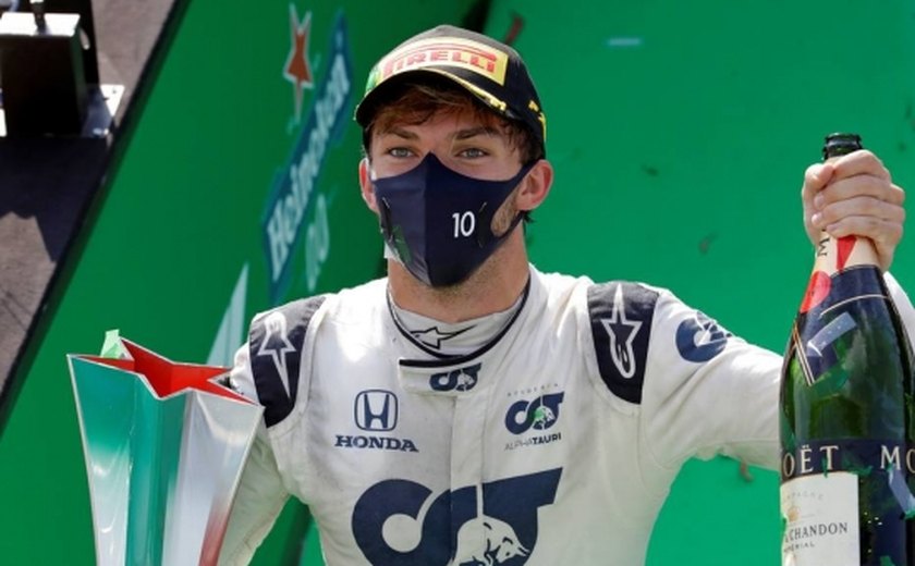 Gasly lidera e Ferrari se destaca em 1º treino oficial da nova temporada da F-1