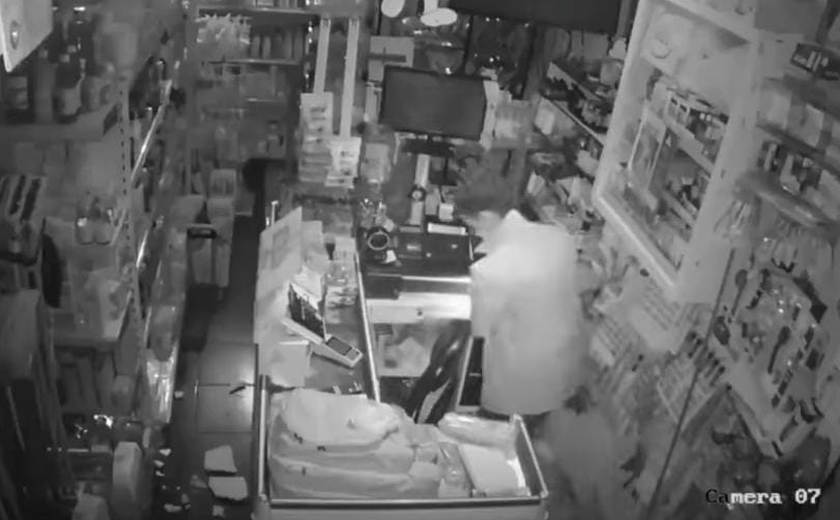 Mercadinho é furtado durante a madrugada no bairro Vila Nova, em Palmeira dos Índios