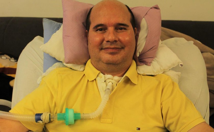 Ativista das doenças raras é protagonista de minissérie sobre Esclerose Lateral Amitrófica (ELA)
