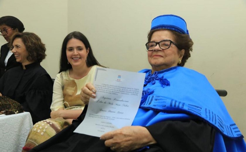Arquiteta Zélia Maia Nobre recebe título de Doutora Honoris Causa da Ufal