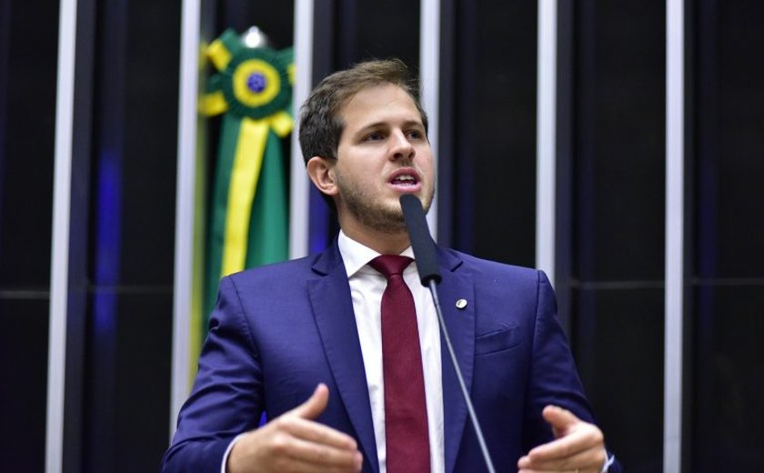 Pedro Campos: Texto está pronto para ser submetido ao plenário, mas decisão é de Lira