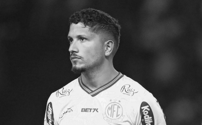 Yuri Lima entra em campo logo após Iza anunciar término, como capitão do Mirassol, faz gol e comete pênalti