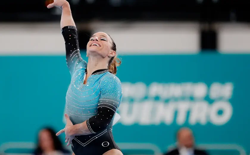 Ginástica brasileira faz dobradinhas em Copa do Mundo na Eslovênia