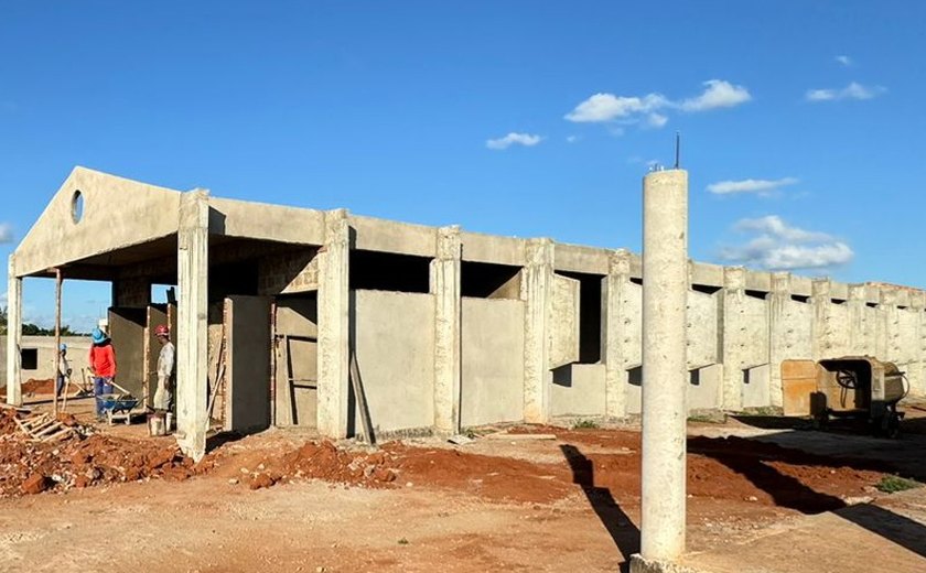 Com 41 obras em execução, Prefeitura de Arapiraca avança na saúde, educação e infraestrutura urbana