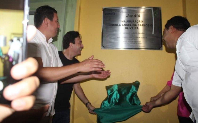 Prefeito Jorge Galvão inaugura ampliação de escola e novo ginásio de esportes em Jundiá
