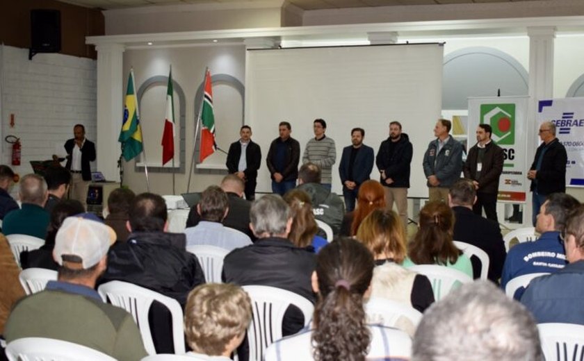 Vinho e cachaça: segmentos são fortalecidos durante seminário em Xanxerê