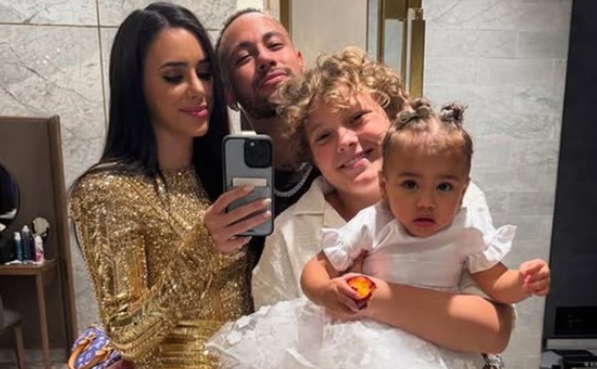Filhos de Neymar estão doentes, diz Bruna Biancardi