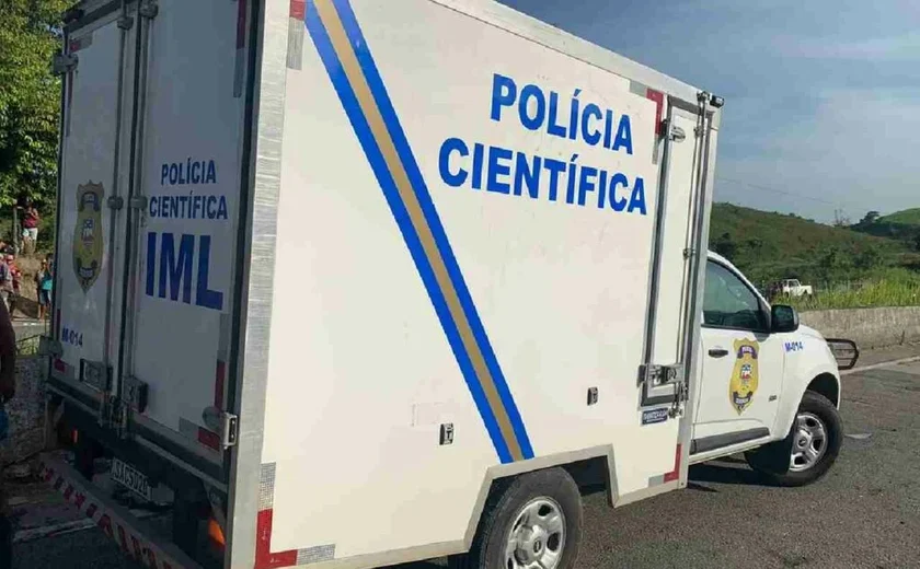 Jovem é encontrado morto com marcas de violência no bairro Santa Lúcia, em Maceió
