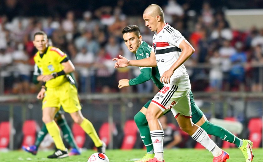 Coritiba bate Pouso Alegre nos pênaltis e Ceilândia supera Avaí na Copa do Brasil