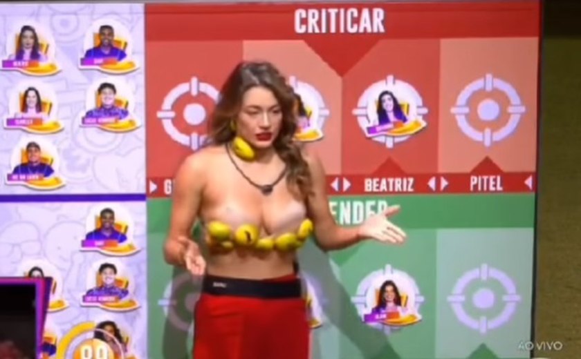 Beatriz leva chamada de Tadeu Schmidt ao vivo por conta de top feito com casca de laranja