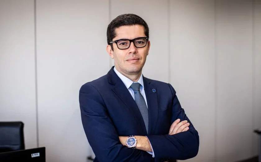 Redução de exportações em fevereiro foi motivada por queda nos preços, diz diretor do MDIC