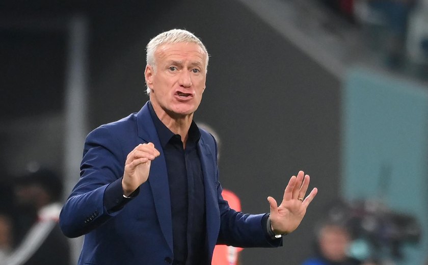 Deschamps tem trabalho questionado após queda da França na semifinal da Eurocopa