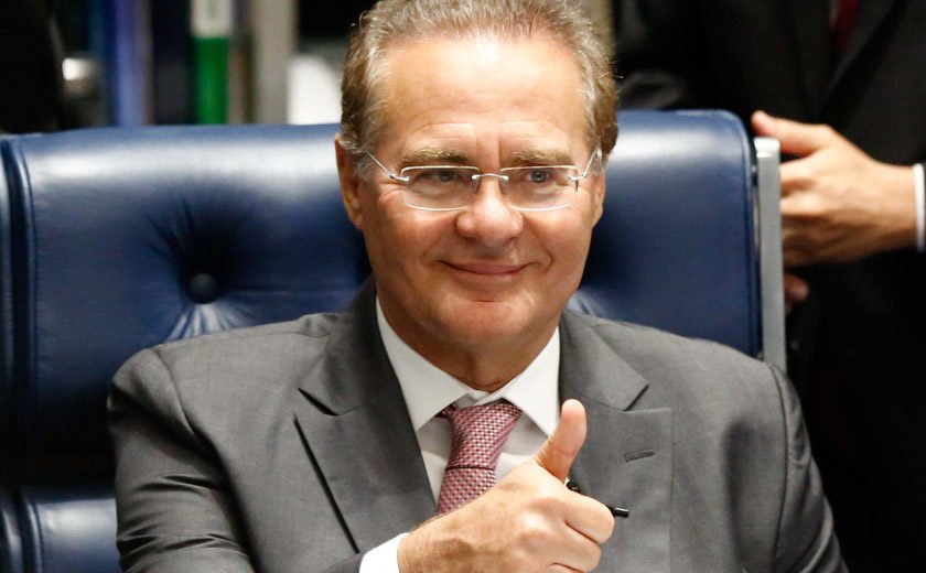 Renan Calheiros lidera pesquisa para o Senado em Maceió