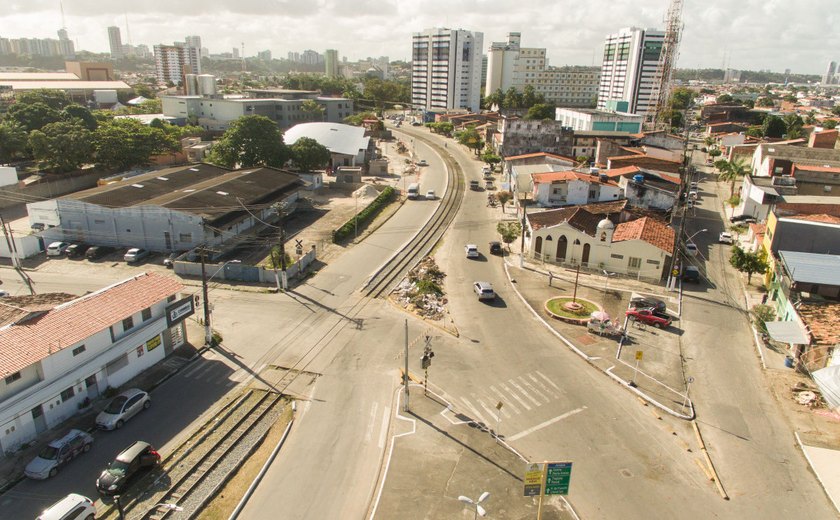 Avenida Walter Ananias será interditada para obras no sistema de drenagem nesta segunda (20)