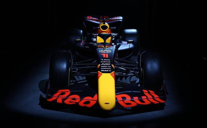 Red Bull lança novo modelo para temporada 2022 com Max Verstappen e Sergio Pérez