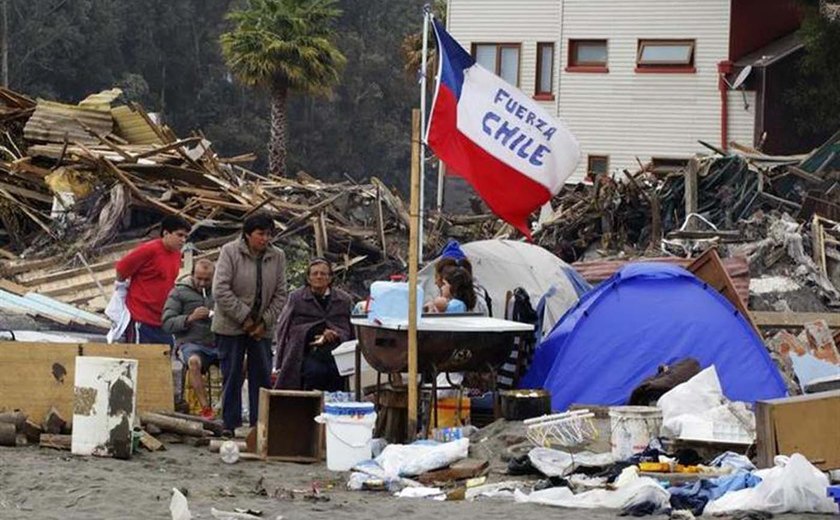 Terremoto de 7,7 graus atinge Chile e evacua 4 mil pessoas