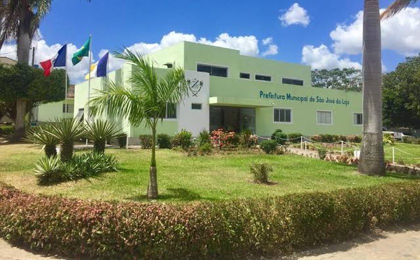 São José da Laje é o primeiro município da região a efetuar pagamento de 50% do 13º