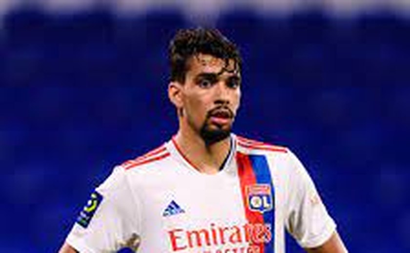 Paquetá marca e Lyon vence o Porto no primeiro duelo das oitavas da Liga Europa
