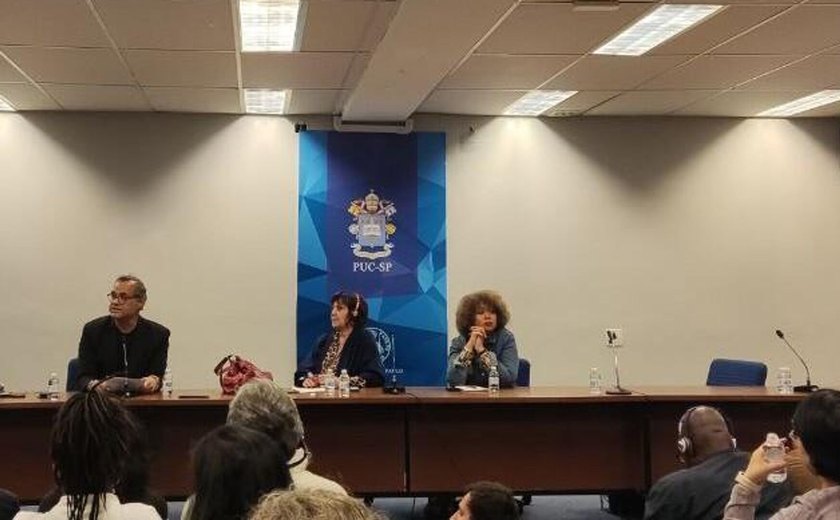 No Brasil, candidata à presidência dos EUA em 2024 critica imperialismo estadunidense à Sputnik