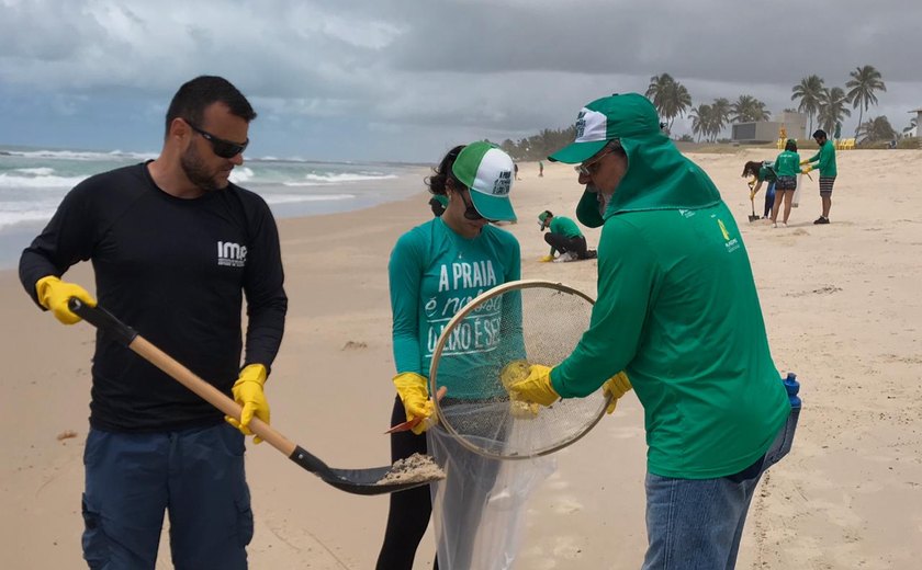 Formação de grupo técnico garante limpeza e monitoramento das praias de Alagoas
