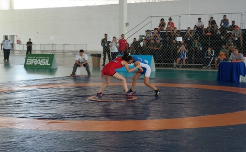 Alagoas está na final do salto em distância nos Jogos Escolares da Juventude