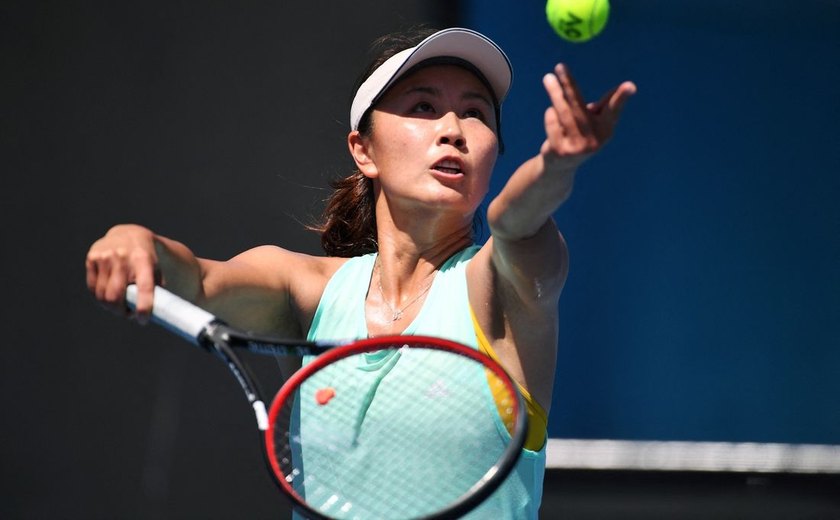 ‘Peng Shuai está em casa e aparecerá em público em breve’, diz jornalista chinês