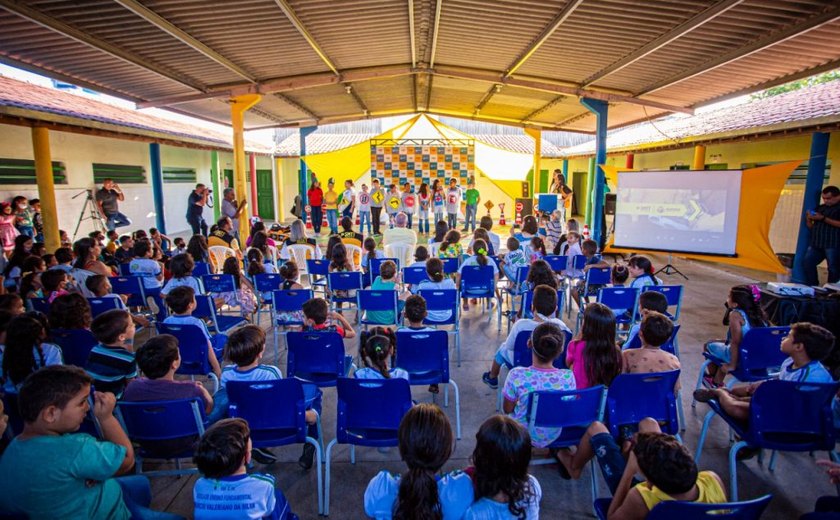 SMTT Arapiraca inicia programação do Maio Amarelo e lança concurso para escolha do nome do mascote