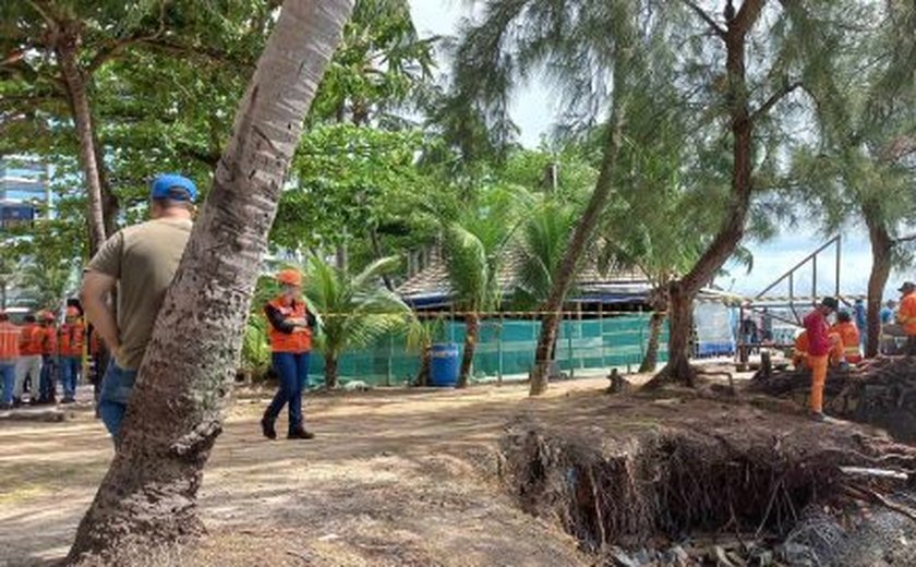 Além da Carlitos, mais três barracas serão demolidas na orla de Maceió