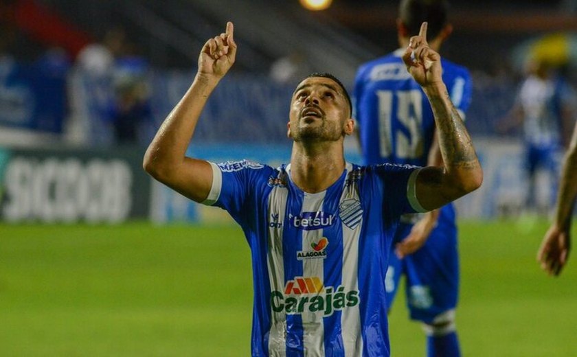 Jogadores do CSA visitam a Loja do Azulão nesta sexta-feira (26)