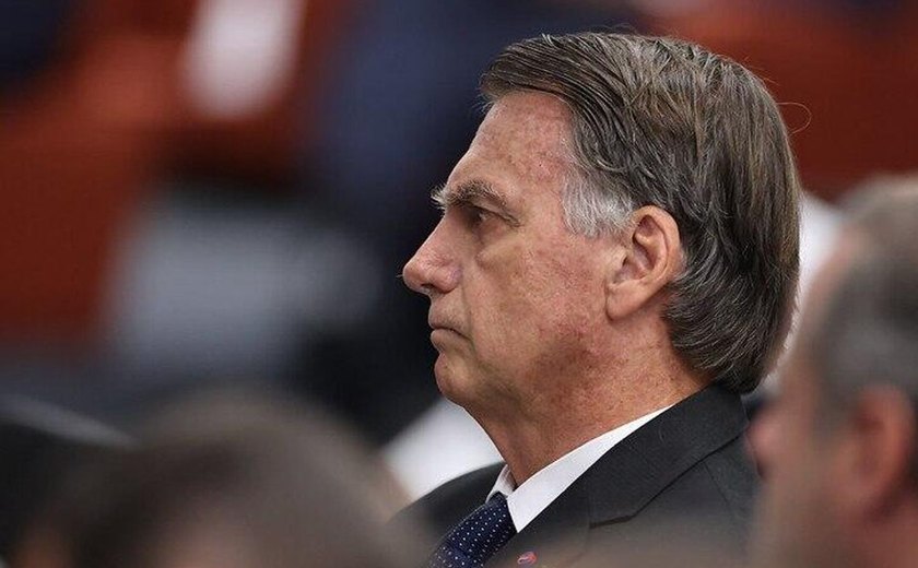 STF começa interrogatório de Bolsonaro