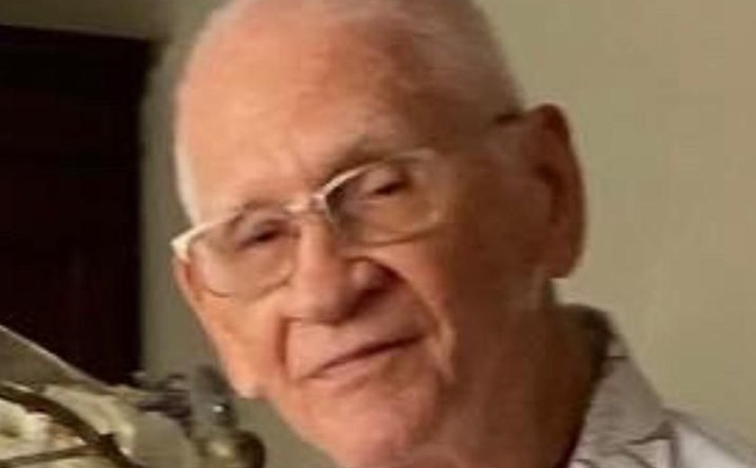 Morre o historiador e ex-professor da UFAL, João Ribeiro de Lemos