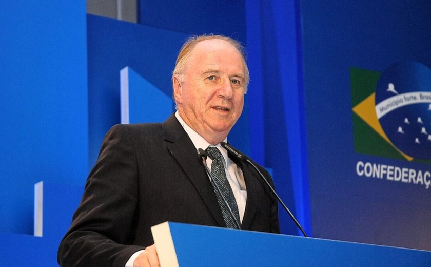 Presidente da CNM diz confiar que Congresso compense arrecadação a municípios com PL do IR