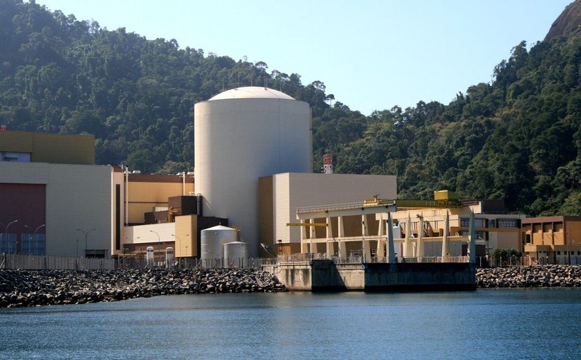 Usina Nuclear Angra 1 recebe licença para operar por mais 20 anos