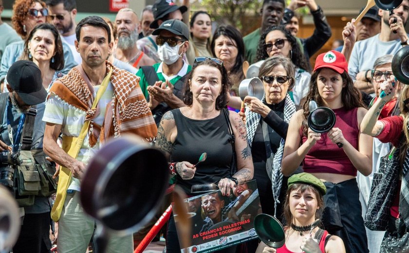 Manifestação na Paulista cobra libertação de ativistas e rompimento das relações do Brasil com Israel