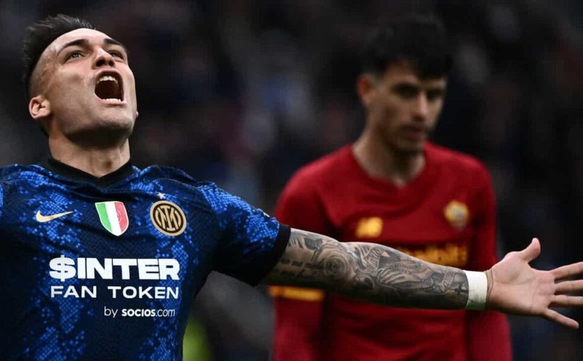 Inter de Milão vence Roma, assume liderança e coloca pressão no Milan