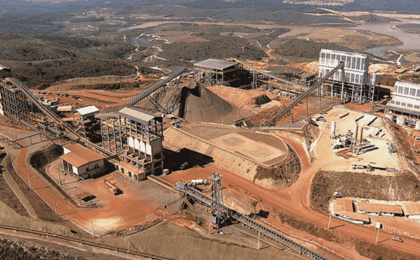Residências em Craíbas sofrem com rachaduras causadas por possível impacto de atividades de mineração