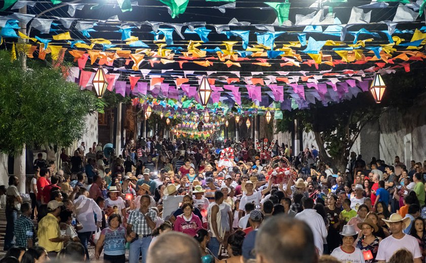 Manifestações culturais nacionais são marcas dos festejos juninos