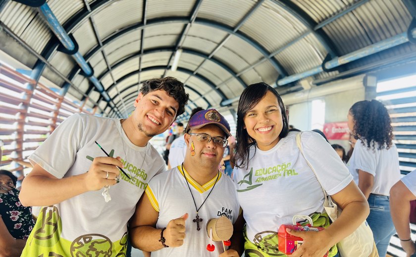 Autarquia de Limpeza Urbana participa de Passeio Inclusivo de Trem para crianças com deficiência