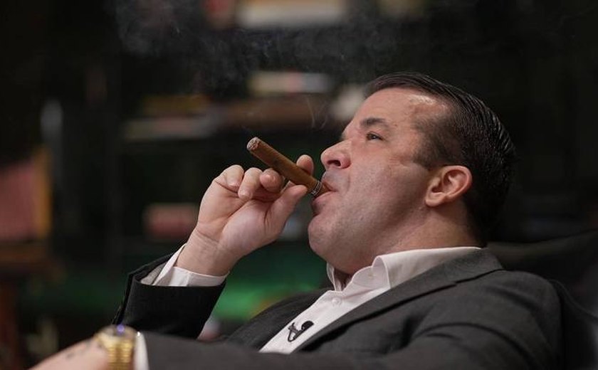 Thiago Brennand desobedece ordem judicial e não entrega passaporte