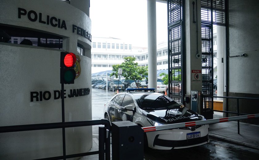PF faz operação contra ex-diretores da empresa Americanas