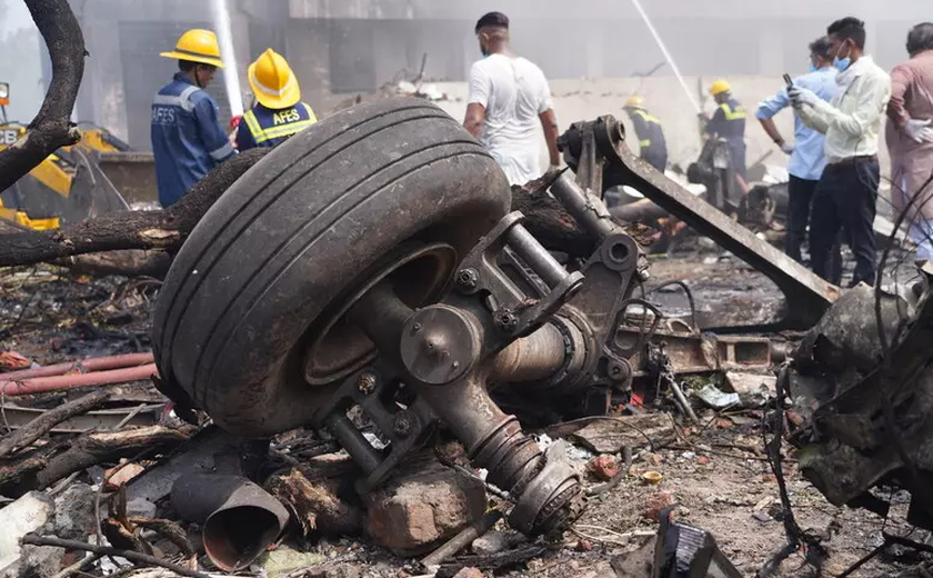 Índia diz que identificou 259 vítimas de acidente aéreo