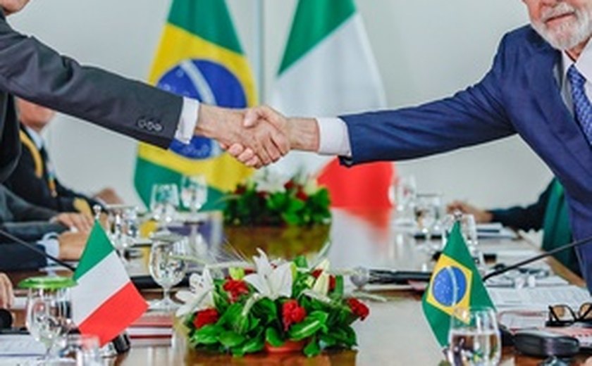 UE: ministros das Finanças defendem necessidade de consolidação fiscal na zona do euro