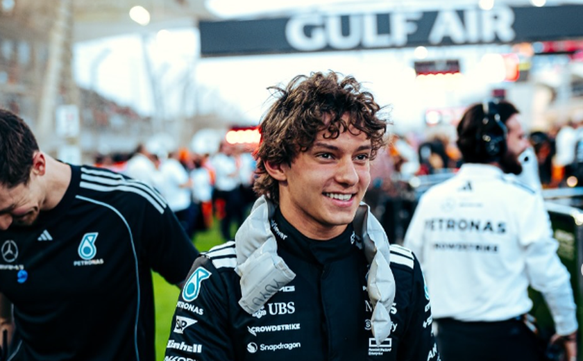 Antonelli desbanca McLaren e conquista a pole para a sprint do GP de Miami; Bortoleto é o 19º