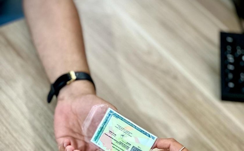 Instituto de Identificação da Polícia Científica de Alagoas emite mais de 223 mil carteiras de identidade nacional no último ano