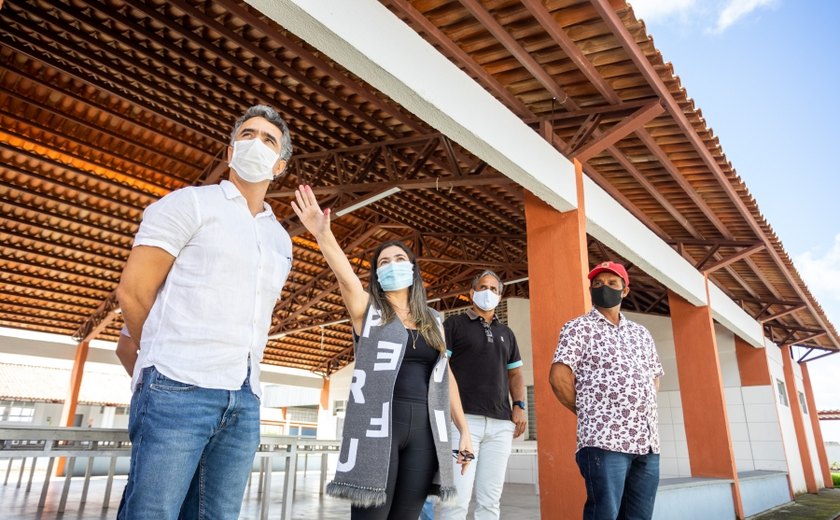 Secretário realiza visita técnica à construção de nova escola em Campo Alegre