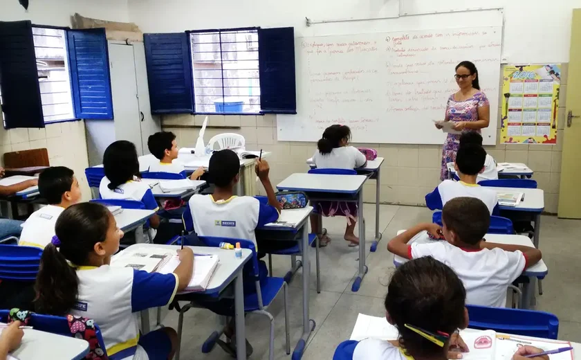Juiz de Fora vai modernizar ensino básico nas escolas públicas