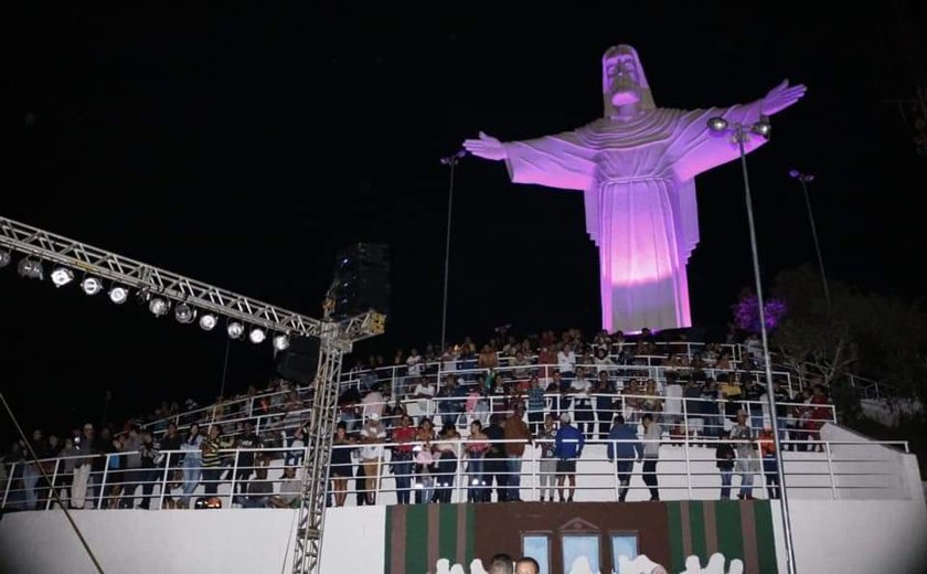 Espetáculo da Paixão de Cristo emociona público, em Palmeira dos Índios